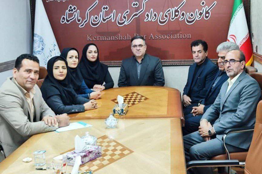 جلسه ی اعضای  کمیسیون آموزش وتحقیقات  کانون وکلای دادگستری استان کرمانشاه  مورخ۱۴۰۲/۵/۲۵