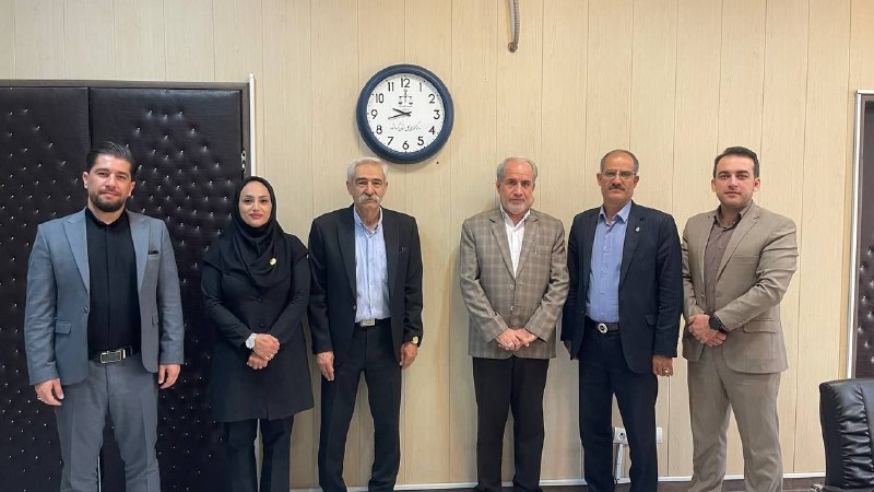 دیدار اعضای هیات مدیره کانون وکلای دادگستری استان  با جناب آقای بهمن  نریمانی سرپرست محاکم تجدید نظر استان کرمانشاه در تاریخ ۲۳ / ۷/ ۱۴۰۲