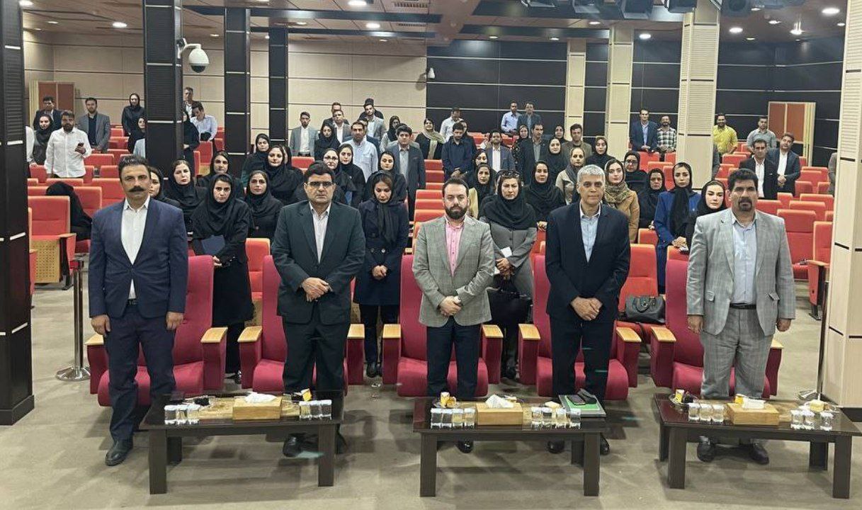 گزارش-تصویری-از-برگزاری-کارگاه-آموزشي-با-موضوع-نقش-وکیل-دادگستری-در-دعوای-حقوقی-با-تصدی-جناب-آقای-دکتر-فریدون-نهرینی